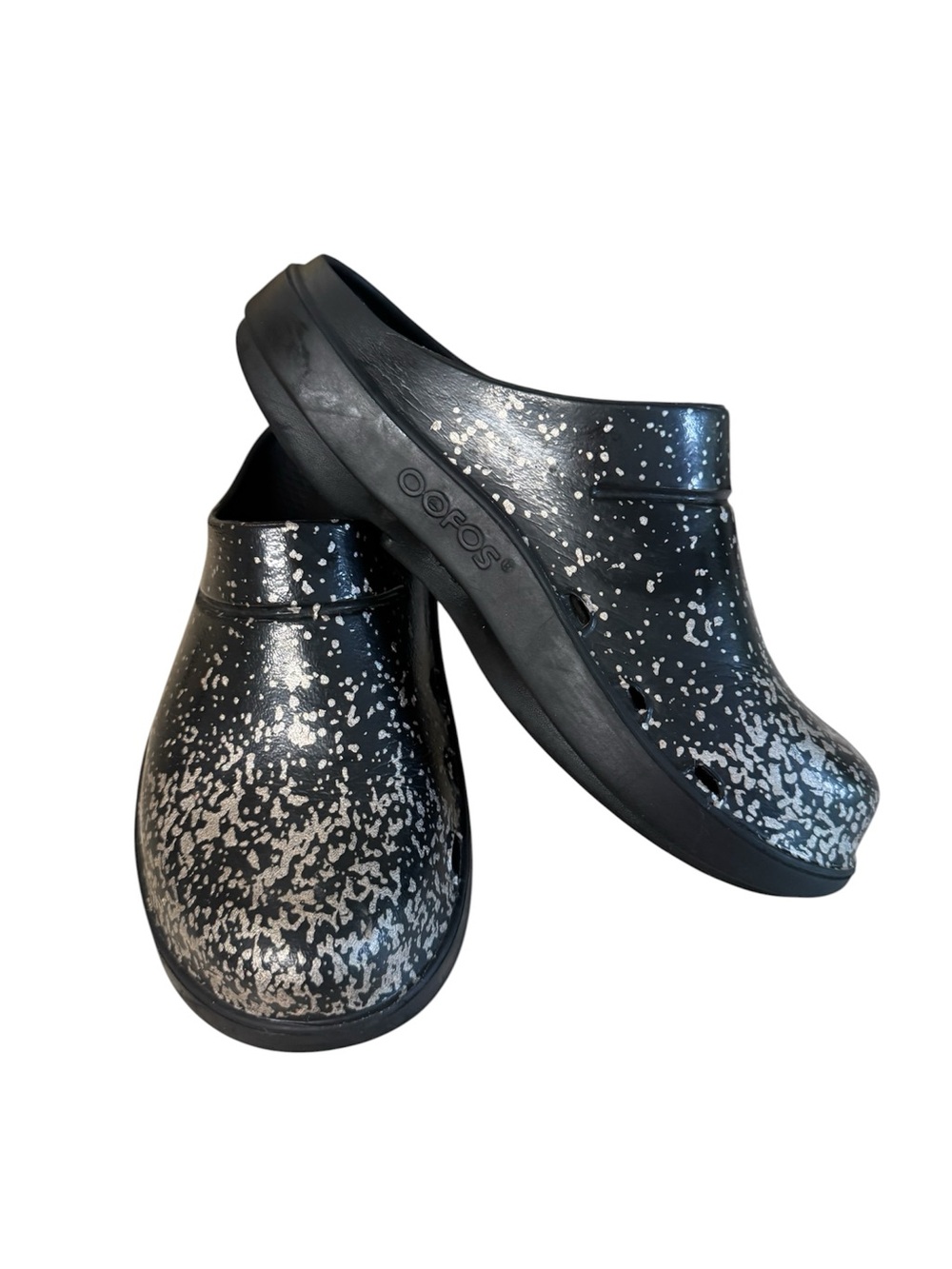 Oofos oocloog  clog women’s 9